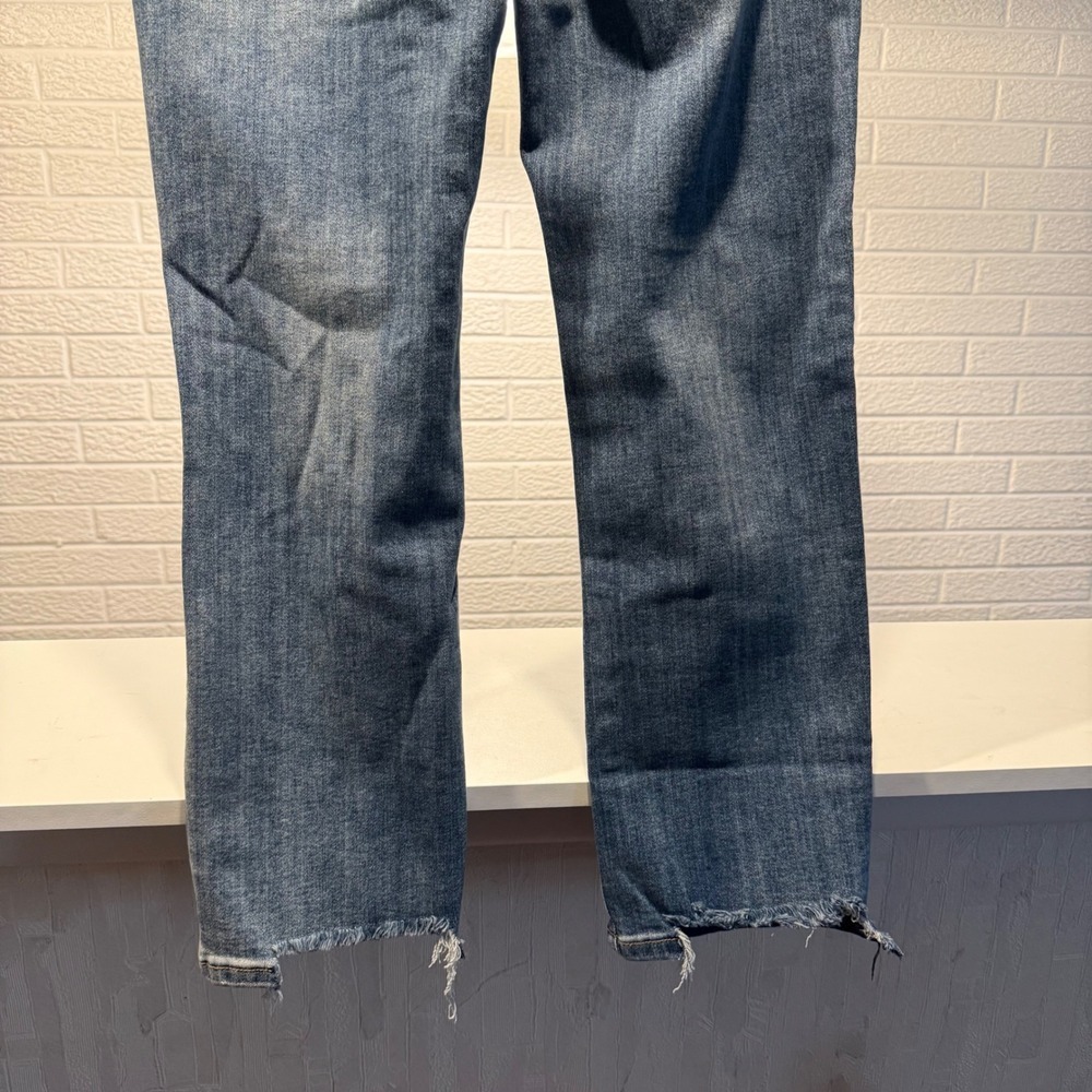 RISEN Los Angeles Women's Vintage Washed Straight Leg Ripped Distressed Jeans - Picture 4 of 8